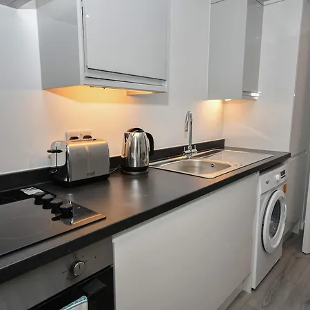 Apartment Contemporary 1 Bedroom In