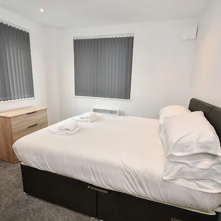 Apartment Contemporary 1 Bedroom In *