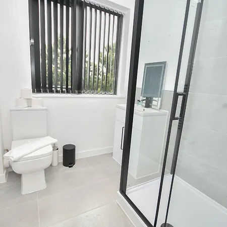 Contemporary 1 Bedroom In Leeds (West Yorkshire)